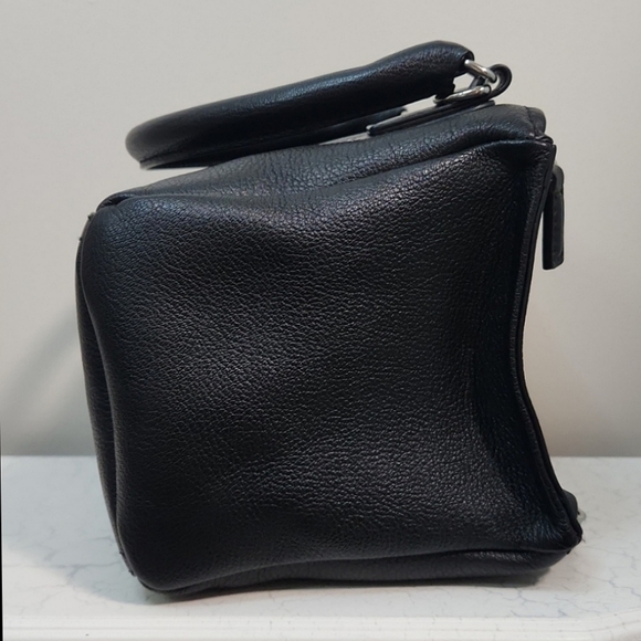 🔥ABSOLUTE FINAL💲⬇️Givenchy Small Black Pandora Bag ~ LIKE NEW! - Picture 7 of 15